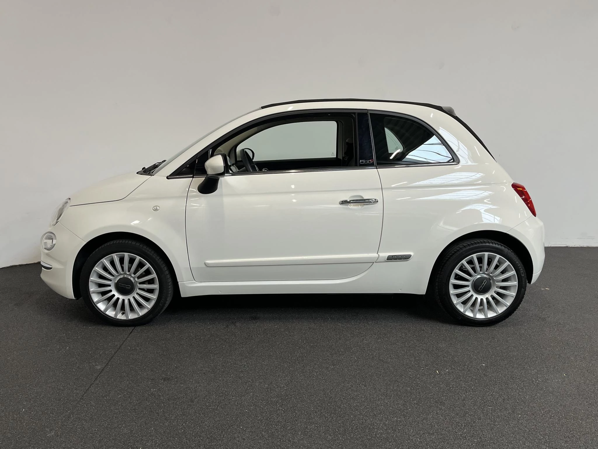 Hoofdafbeelding Fiat 500C