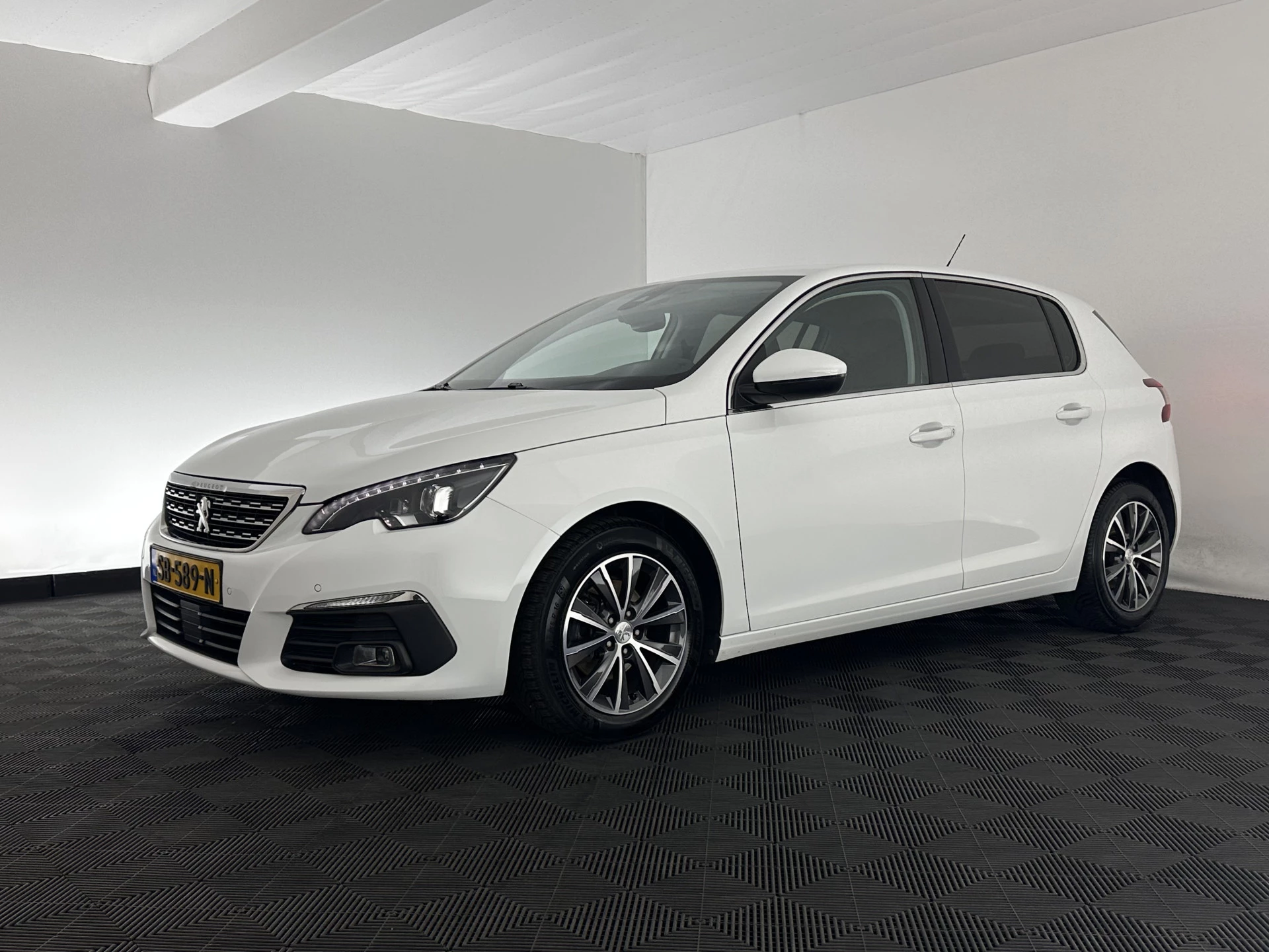 Hoofdafbeelding Peugeot 308