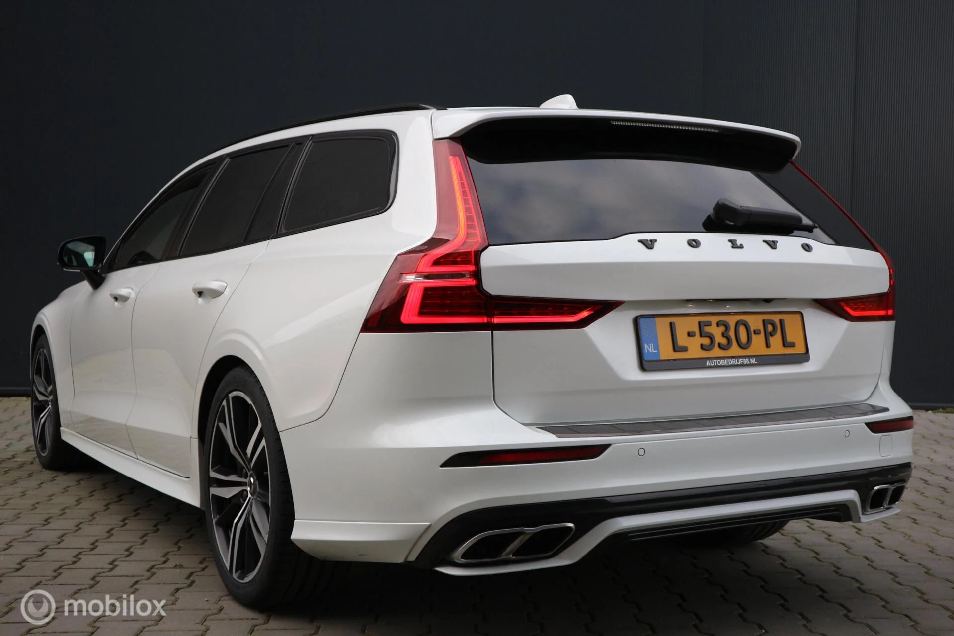 Hoofdafbeelding Volvo V60