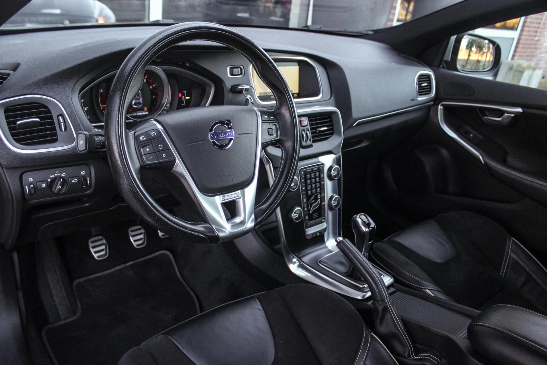 Hoofdafbeelding Volvo V40