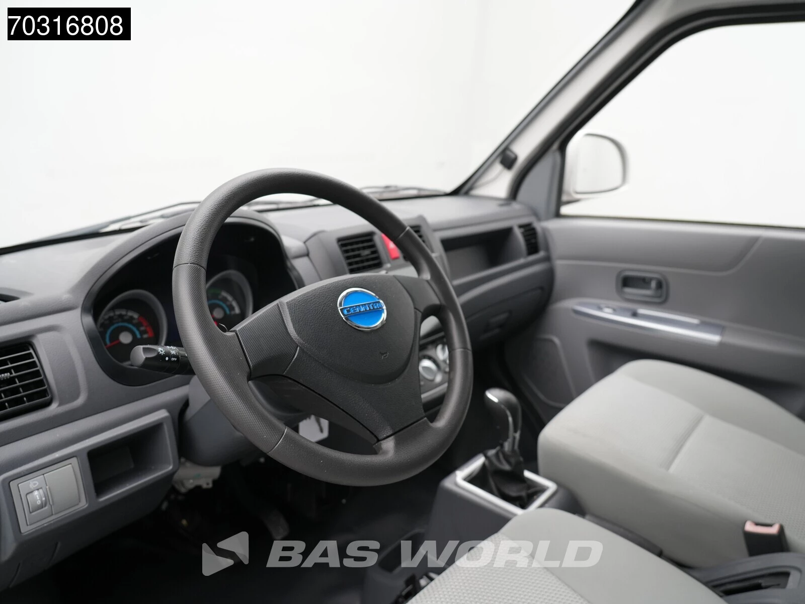 Hoofdafbeelding Cenntro Logistar 200