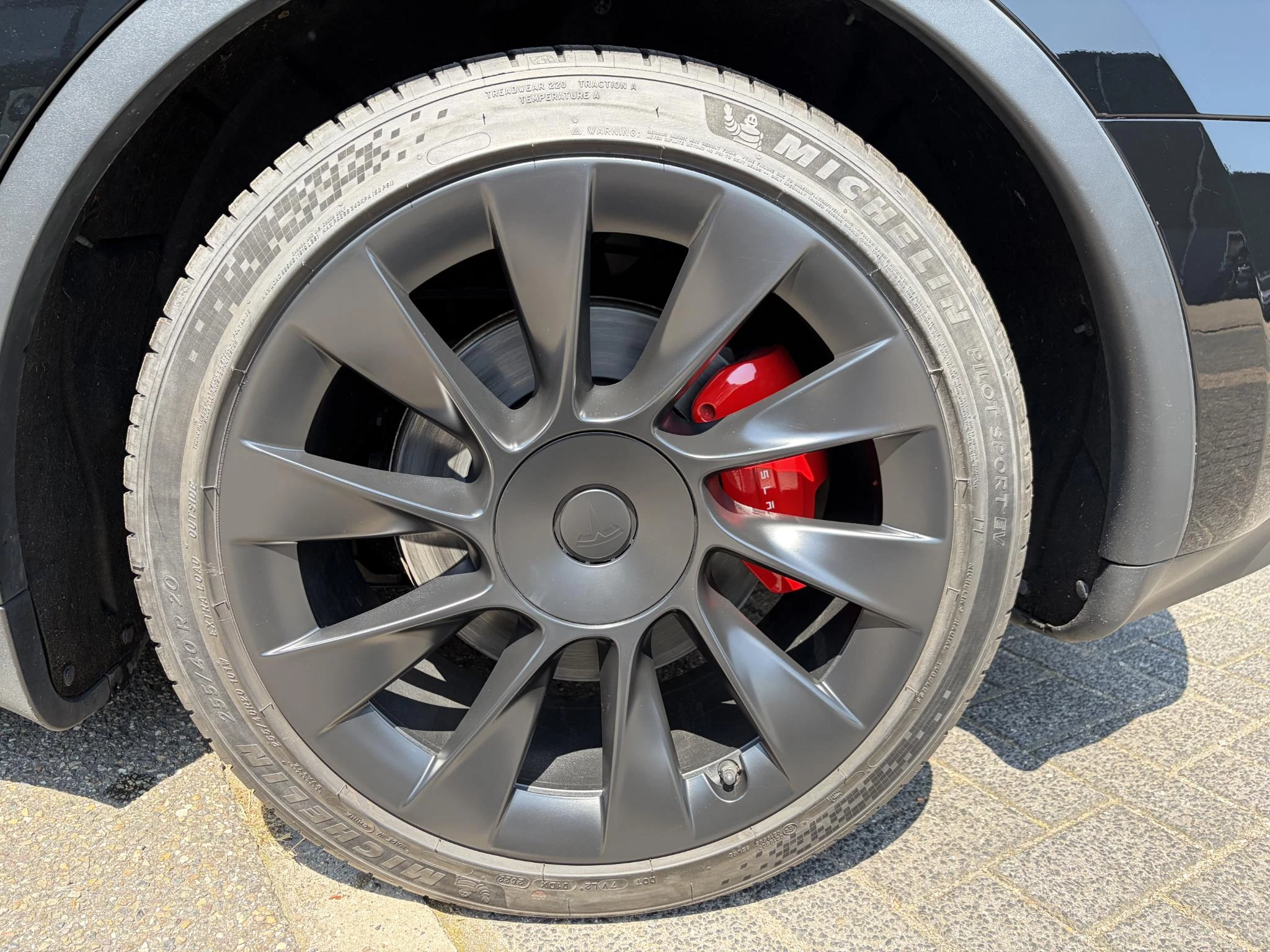 Hoofdafbeelding Tesla Model Y