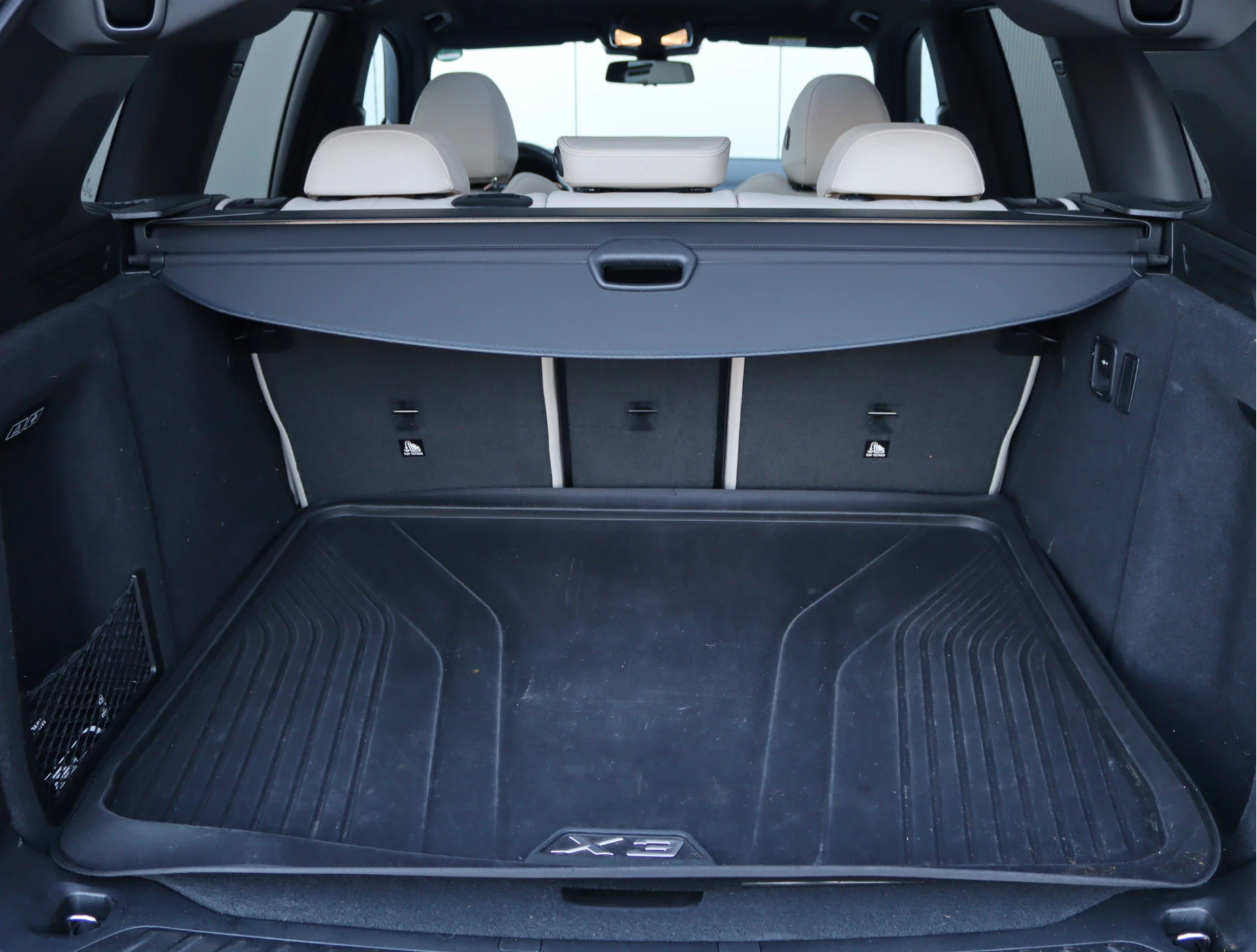 Hoofdafbeelding BMW iX3