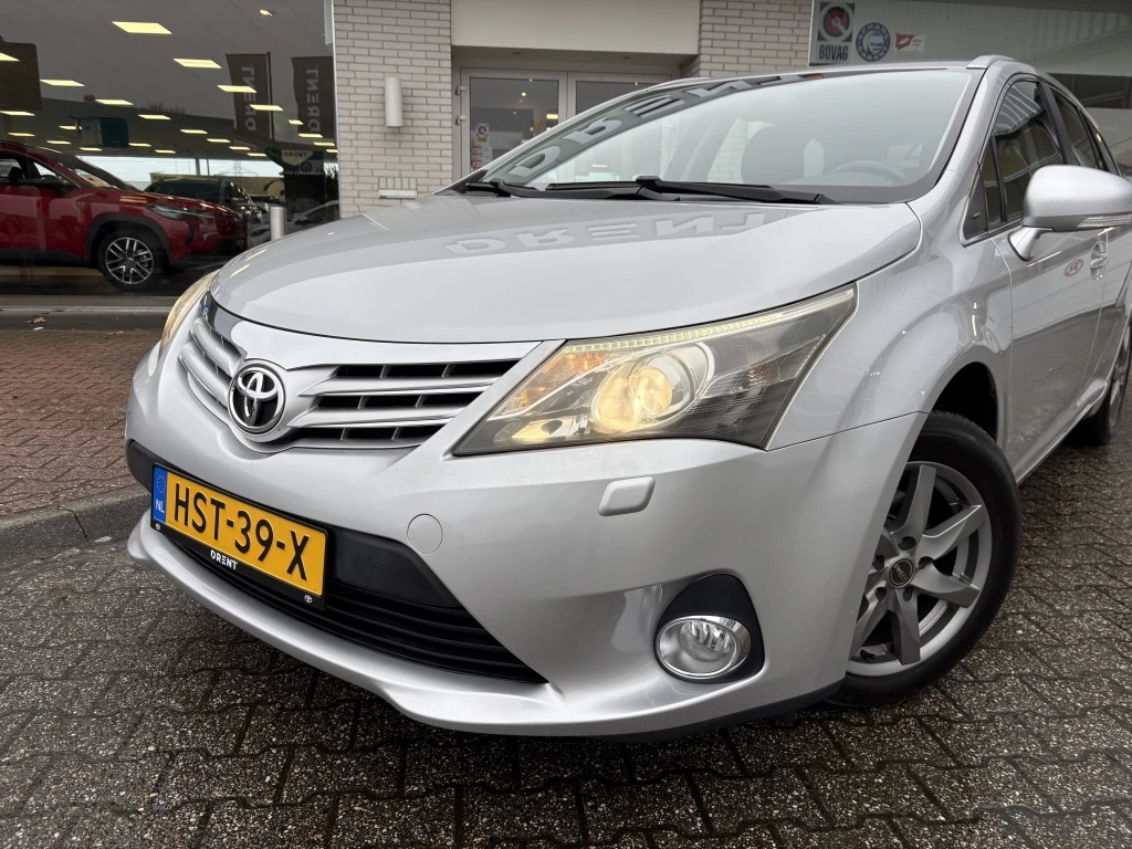 Hoofdafbeelding Toyota Avensis