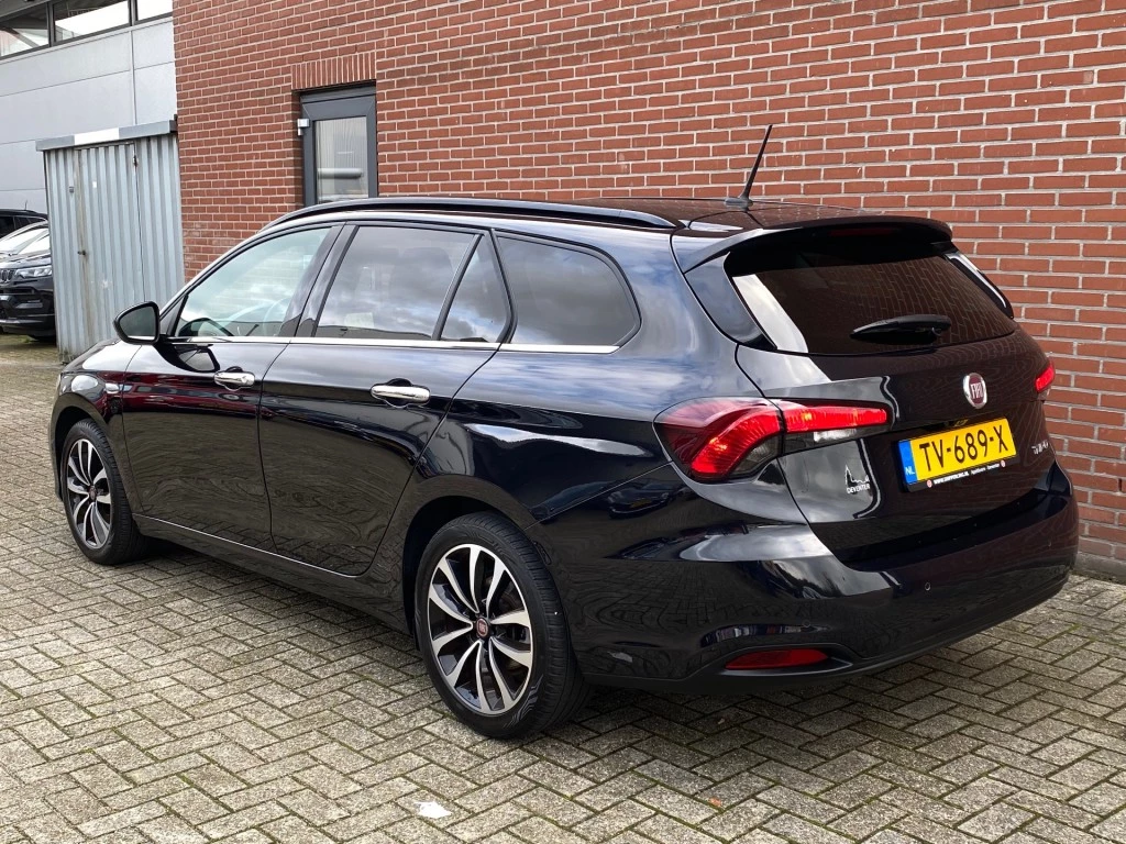 Hoofdafbeelding Fiat Tipo