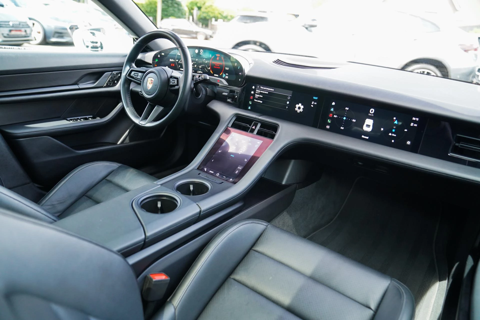Hoofdafbeelding Porsche Taycan