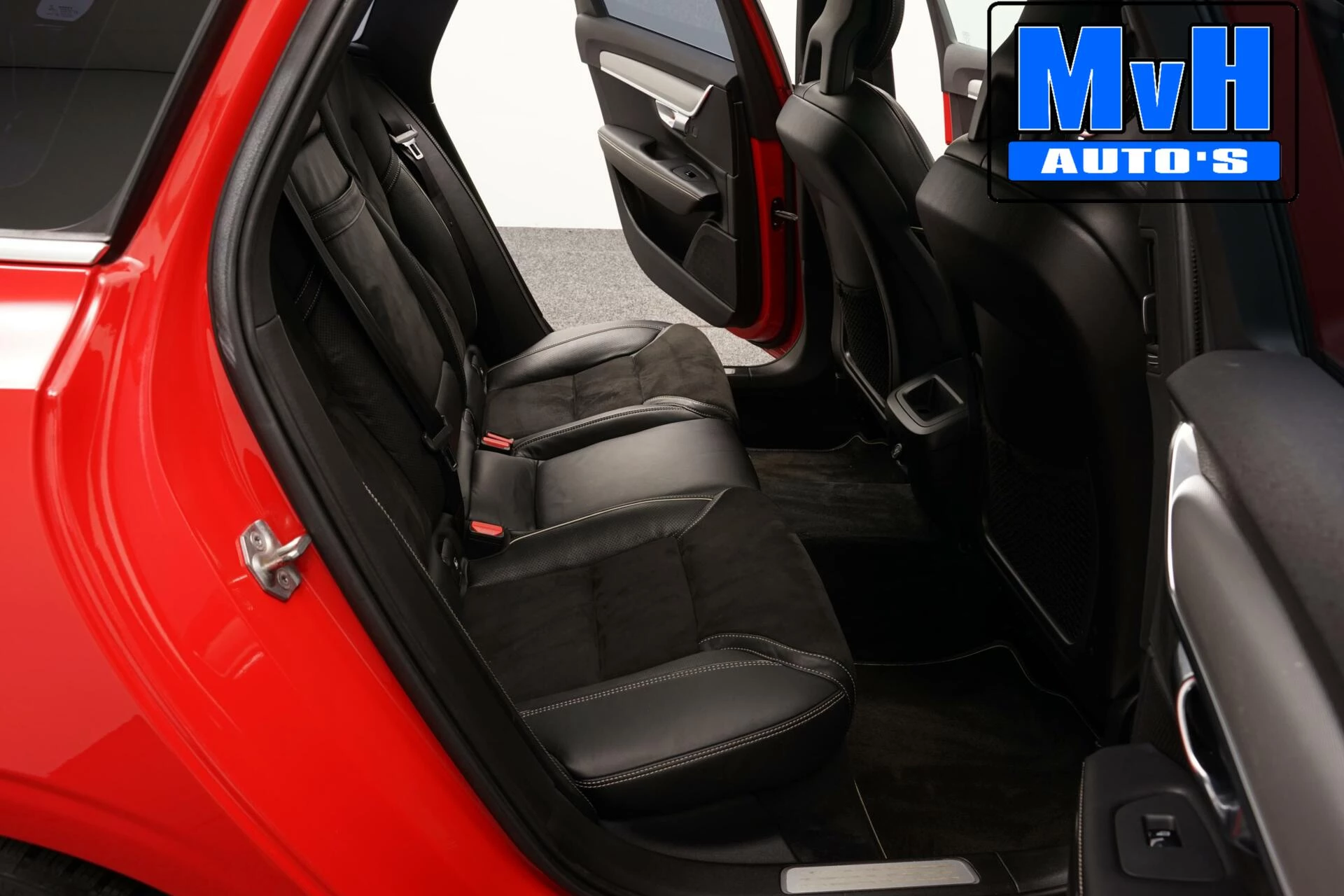 Hoofdafbeelding Volvo V90