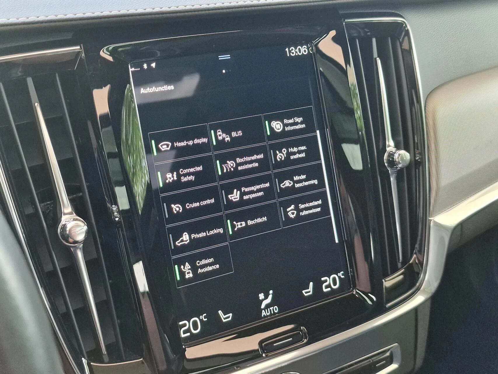 Hoofdafbeelding Volvo V90