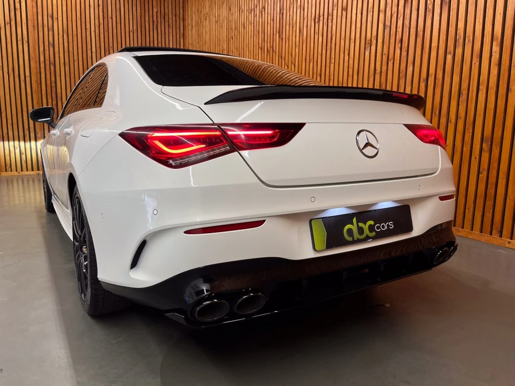 Hoofdafbeelding Mercedes-Benz CLA