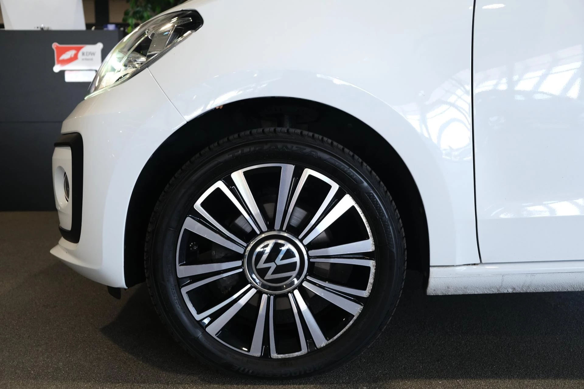 Hoofdafbeelding Volkswagen up!
