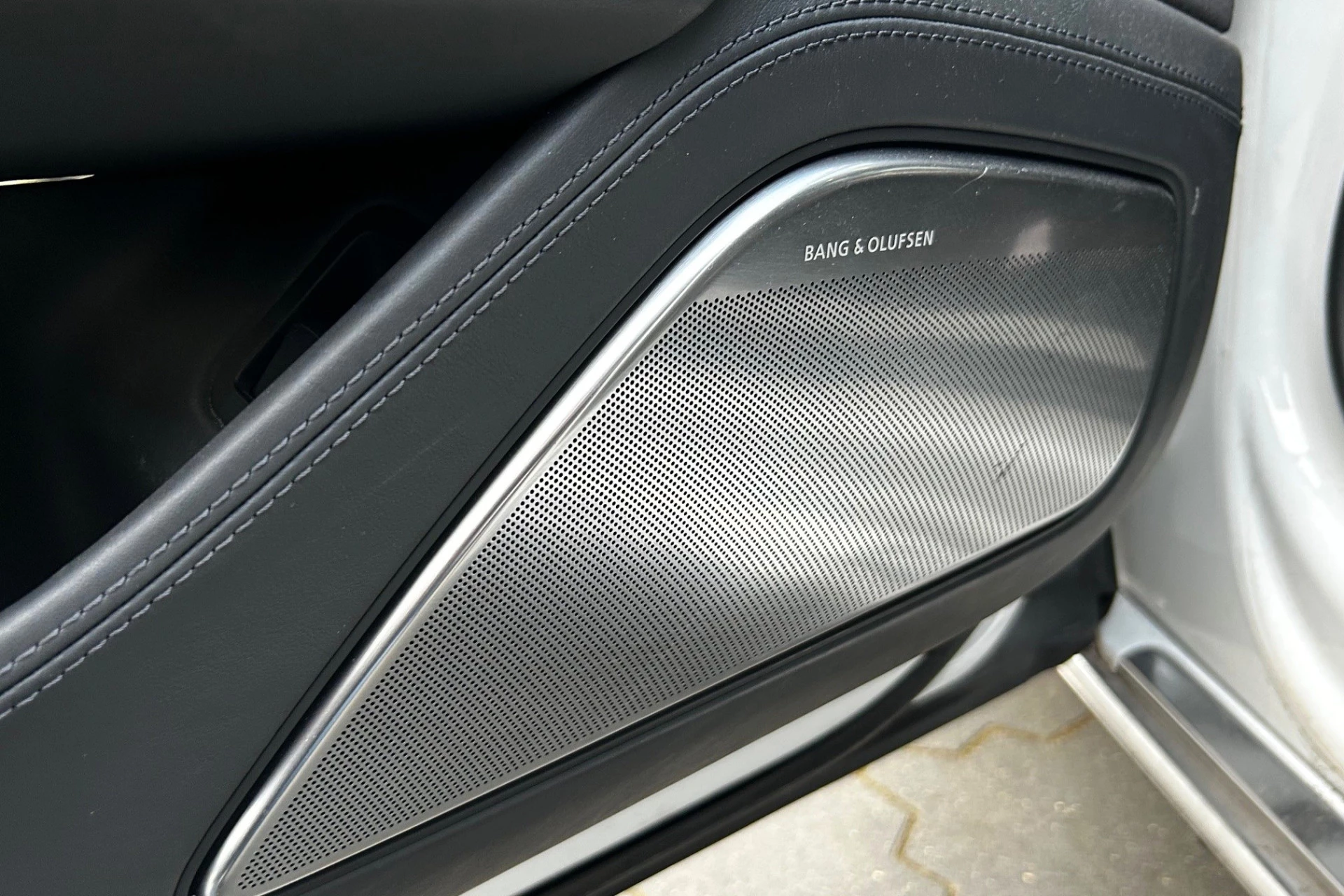 Hoofdafbeelding Audi A8