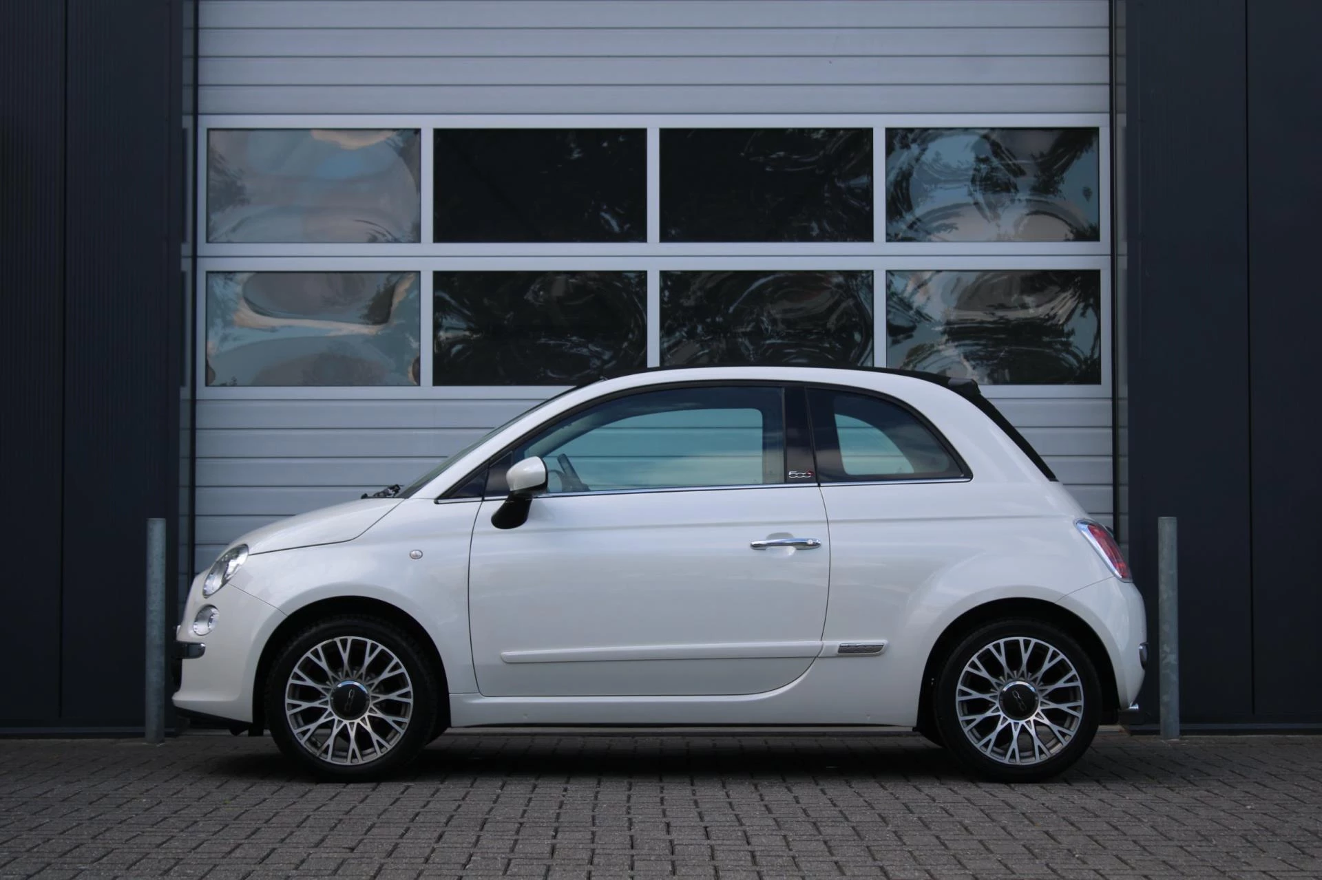 Hoofdafbeelding Fiat 500C