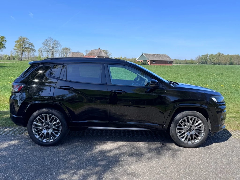 Hoofdafbeelding Jeep Compass