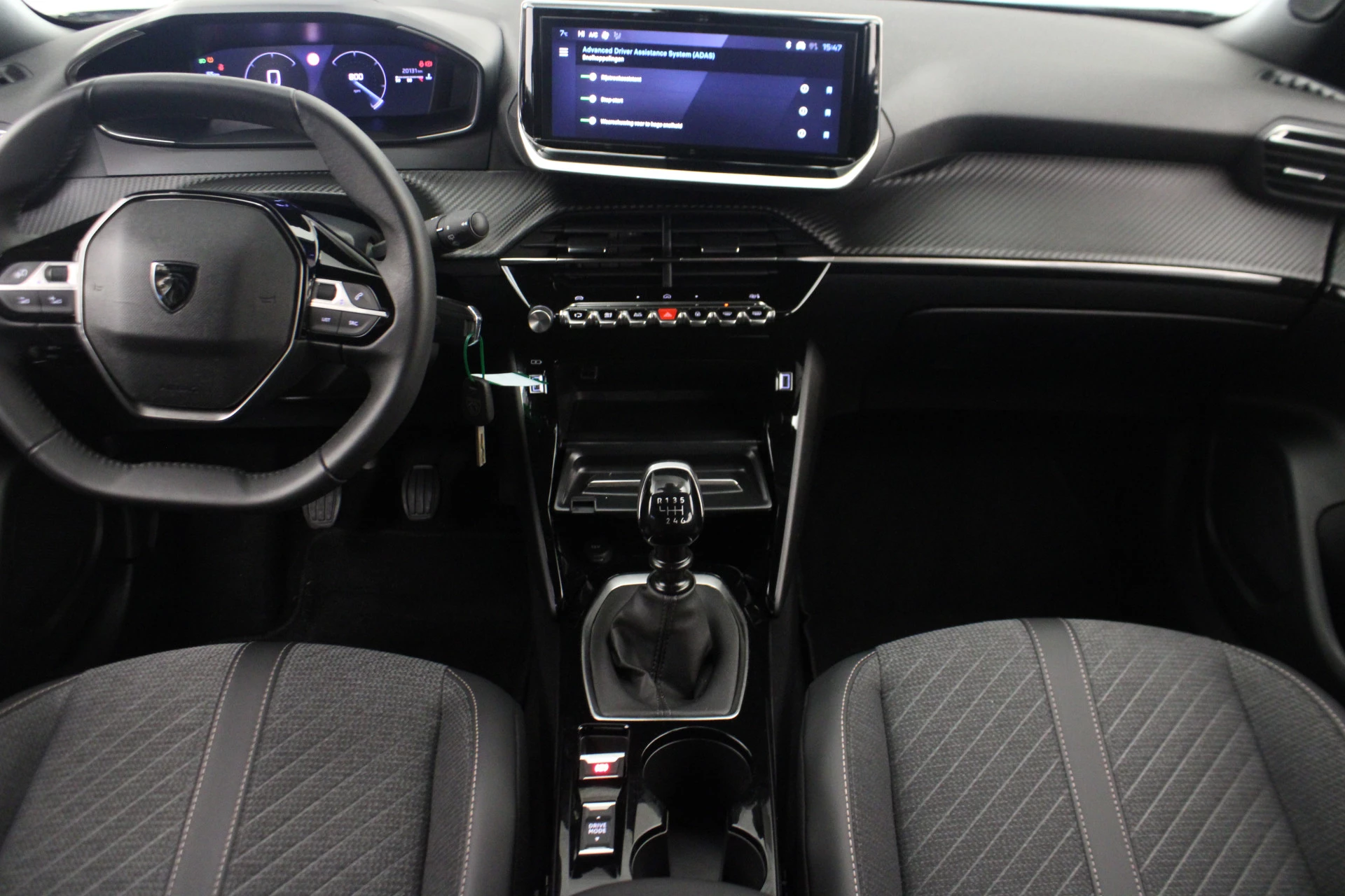 Hoofdafbeelding Peugeot 2008