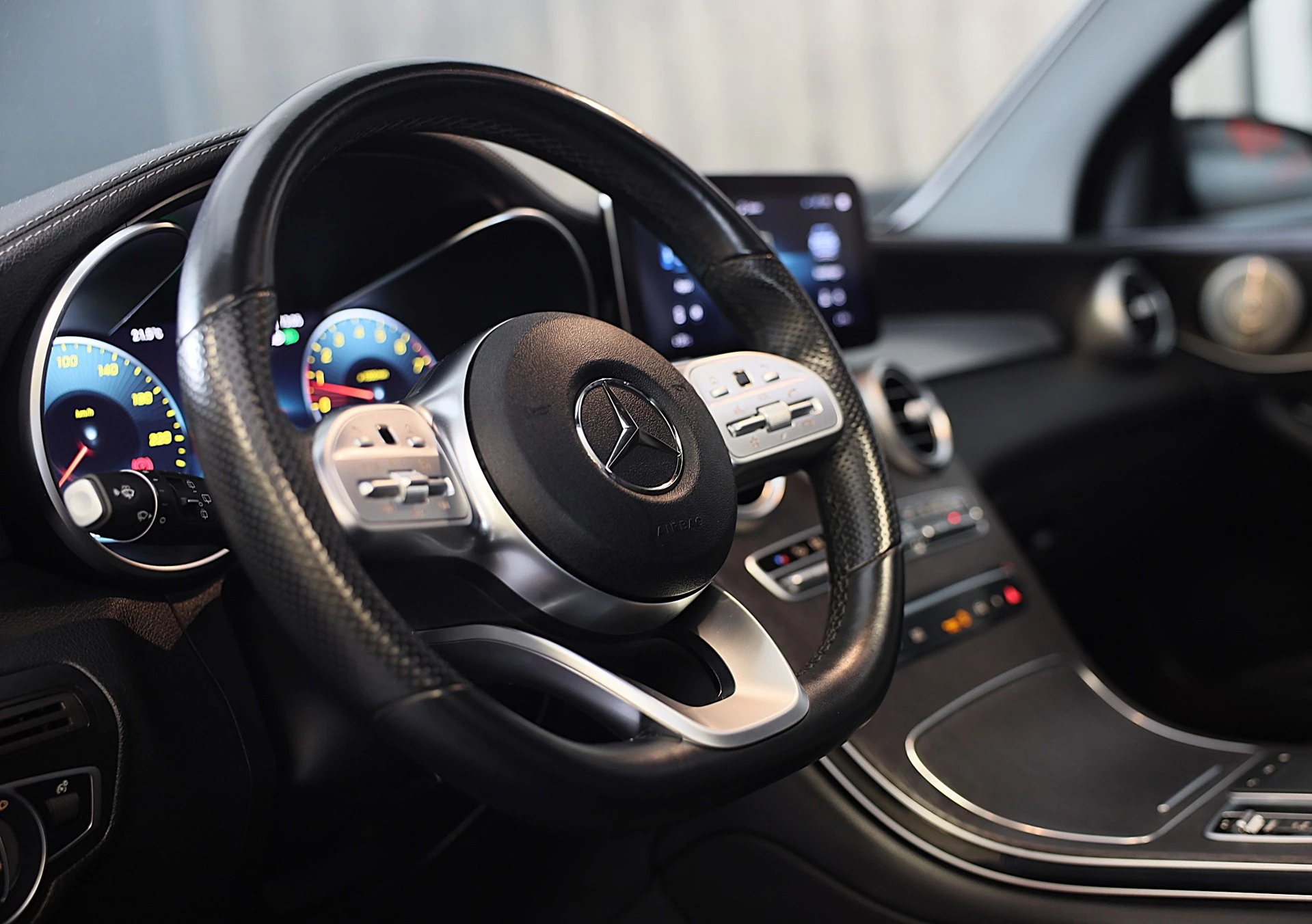Hoofdafbeelding Mercedes-Benz GLC