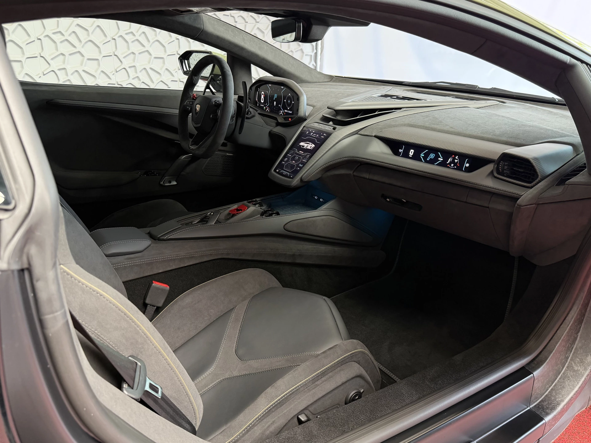 Hoofdafbeelding Lamborghini Revuelto
