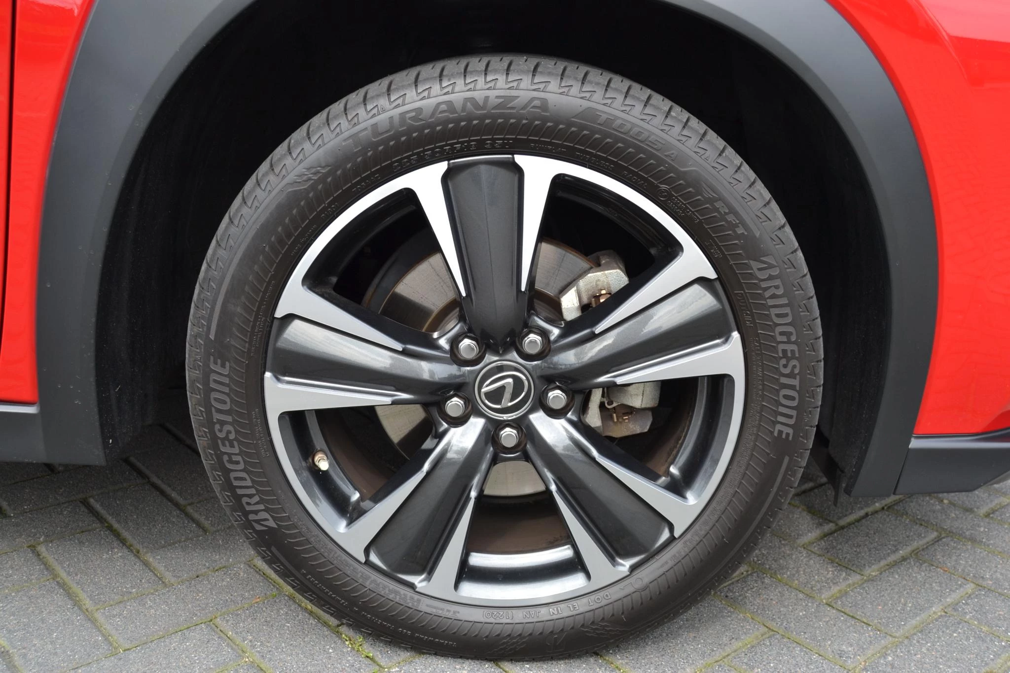 Hoofdafbeelding Lexus UX