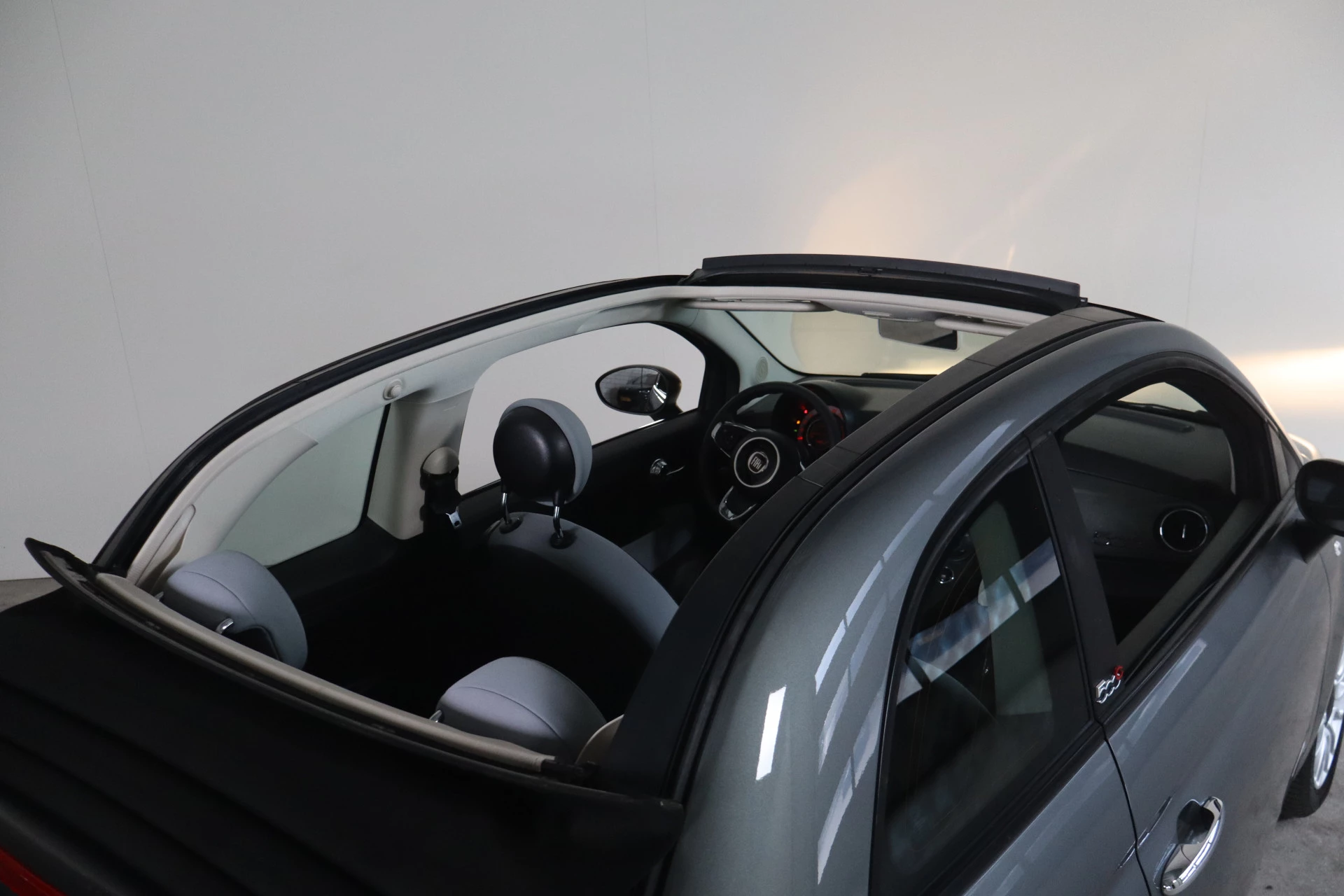 Hoofdafbeelding Fiat 500C