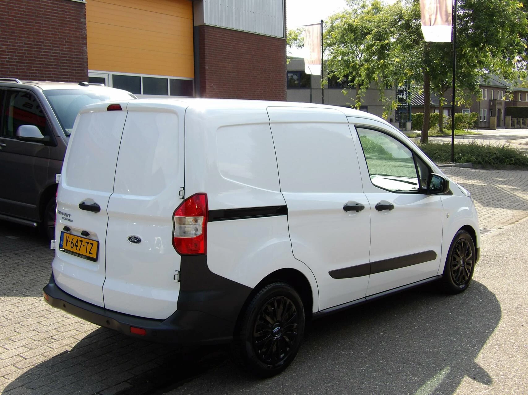 Hoofdafbeelding Ford Transit Courier