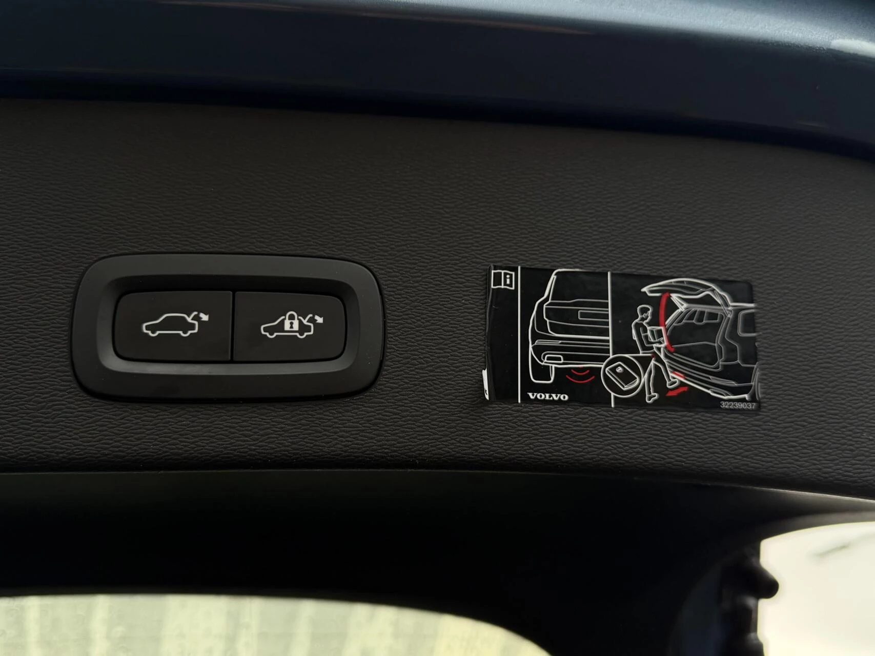 Hoofdafbeelding Volvo C40