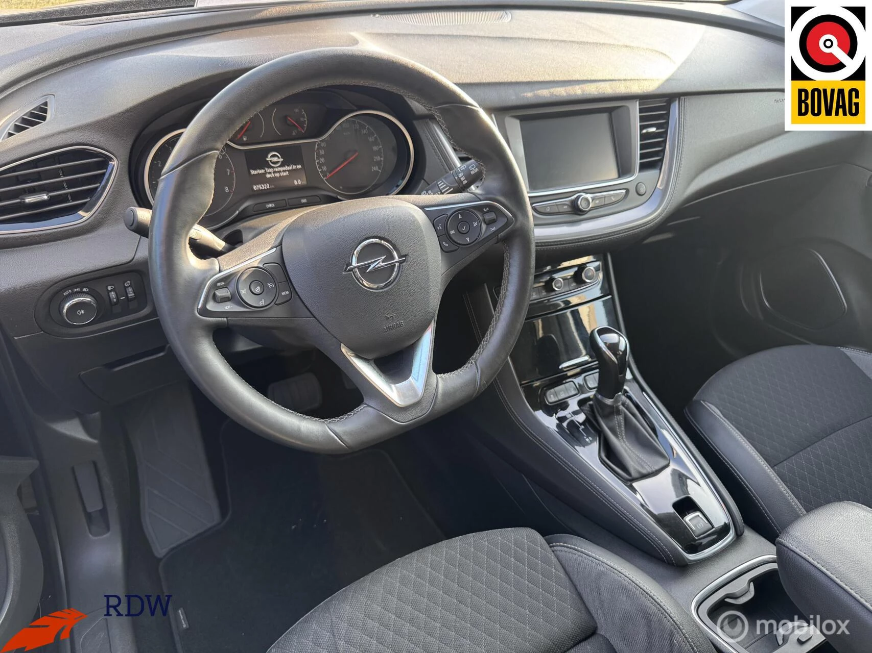 Hoofdafbeelding Opel Grandland X