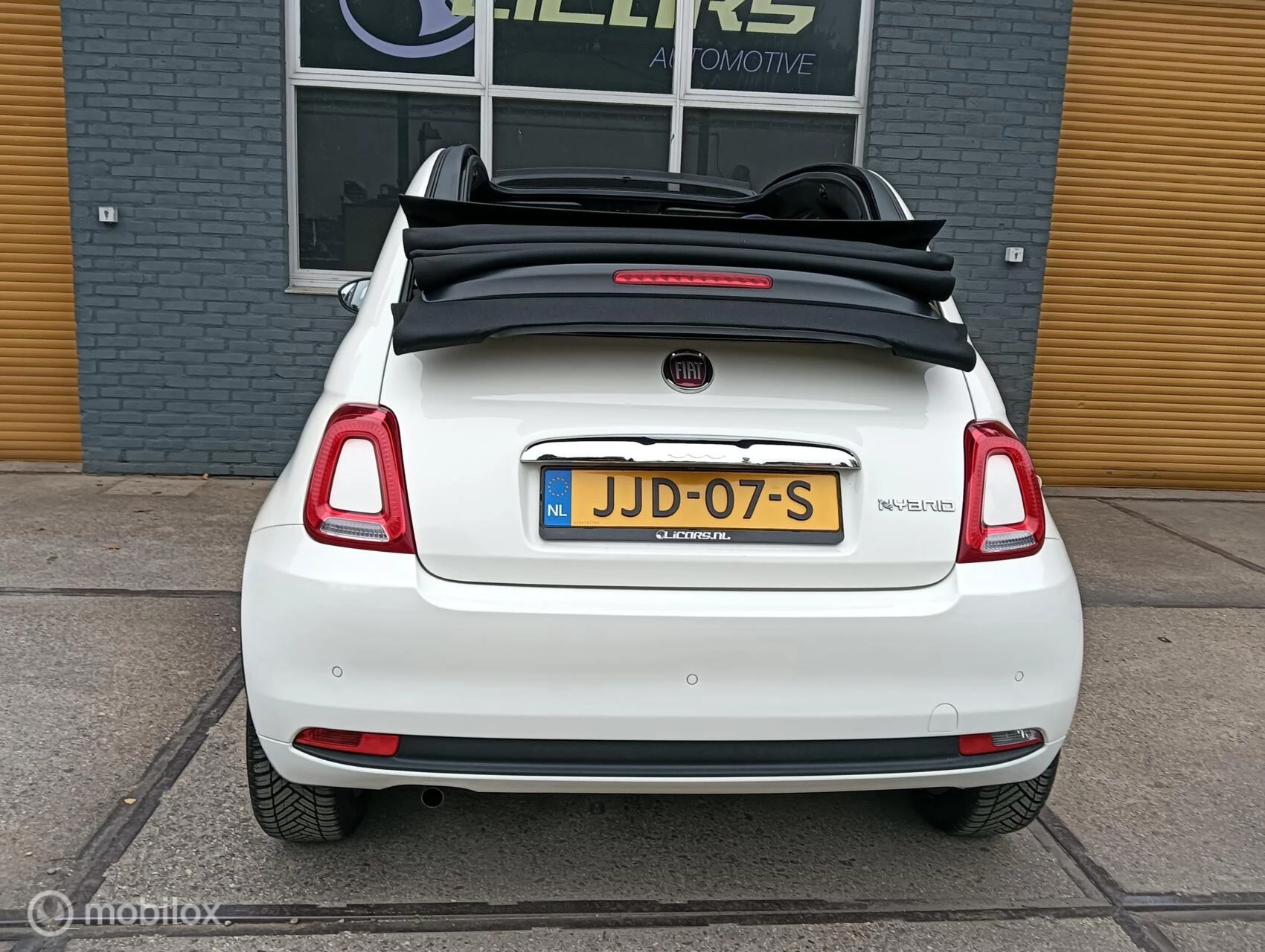 Hoofdafbeelding Fiat 500C