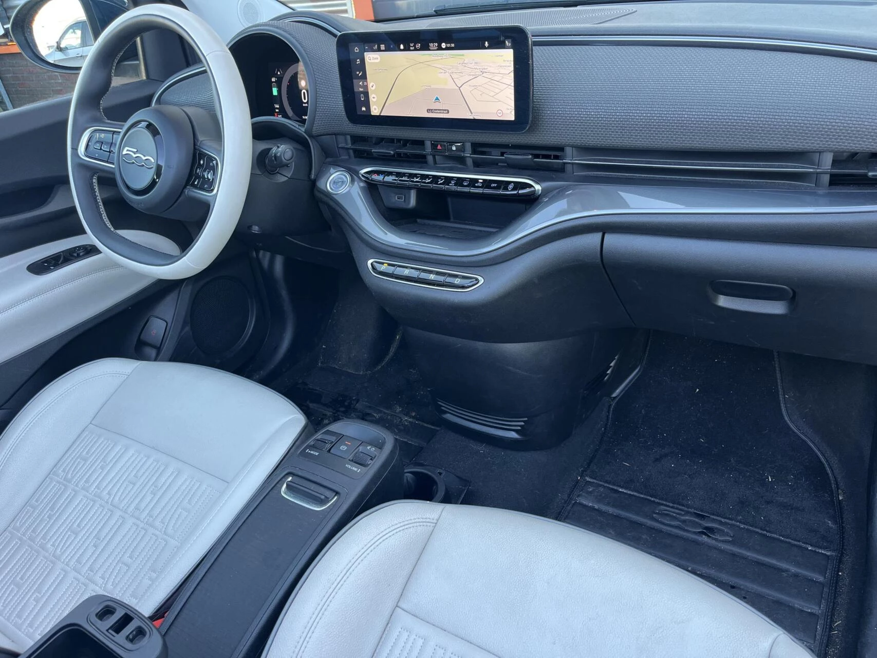 Hoofdafbeelding Fiat 500C