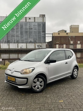 Volkswagen Up! 1.0 take up!