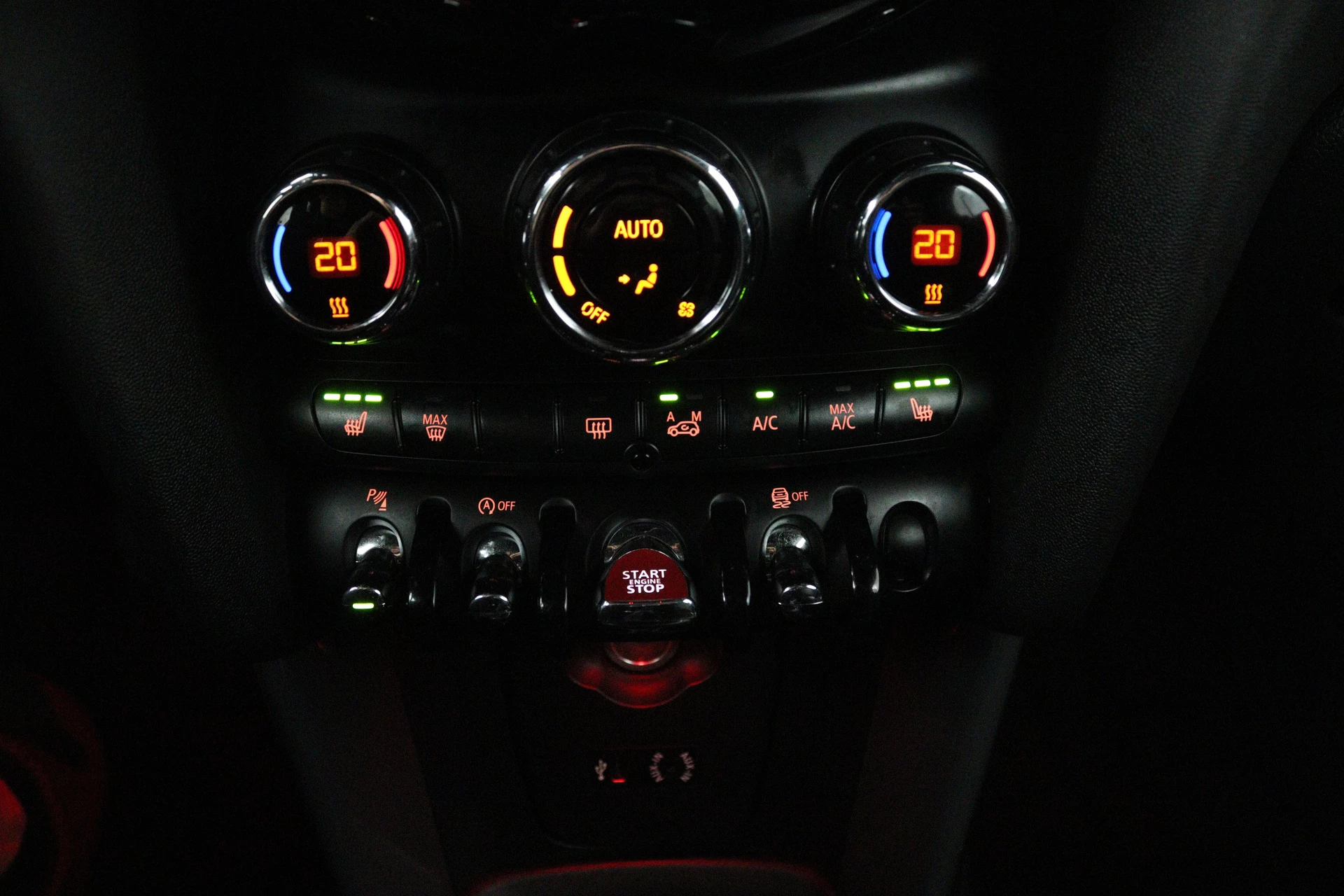 Hoofdafbeelding MINI Cooper Cabrio