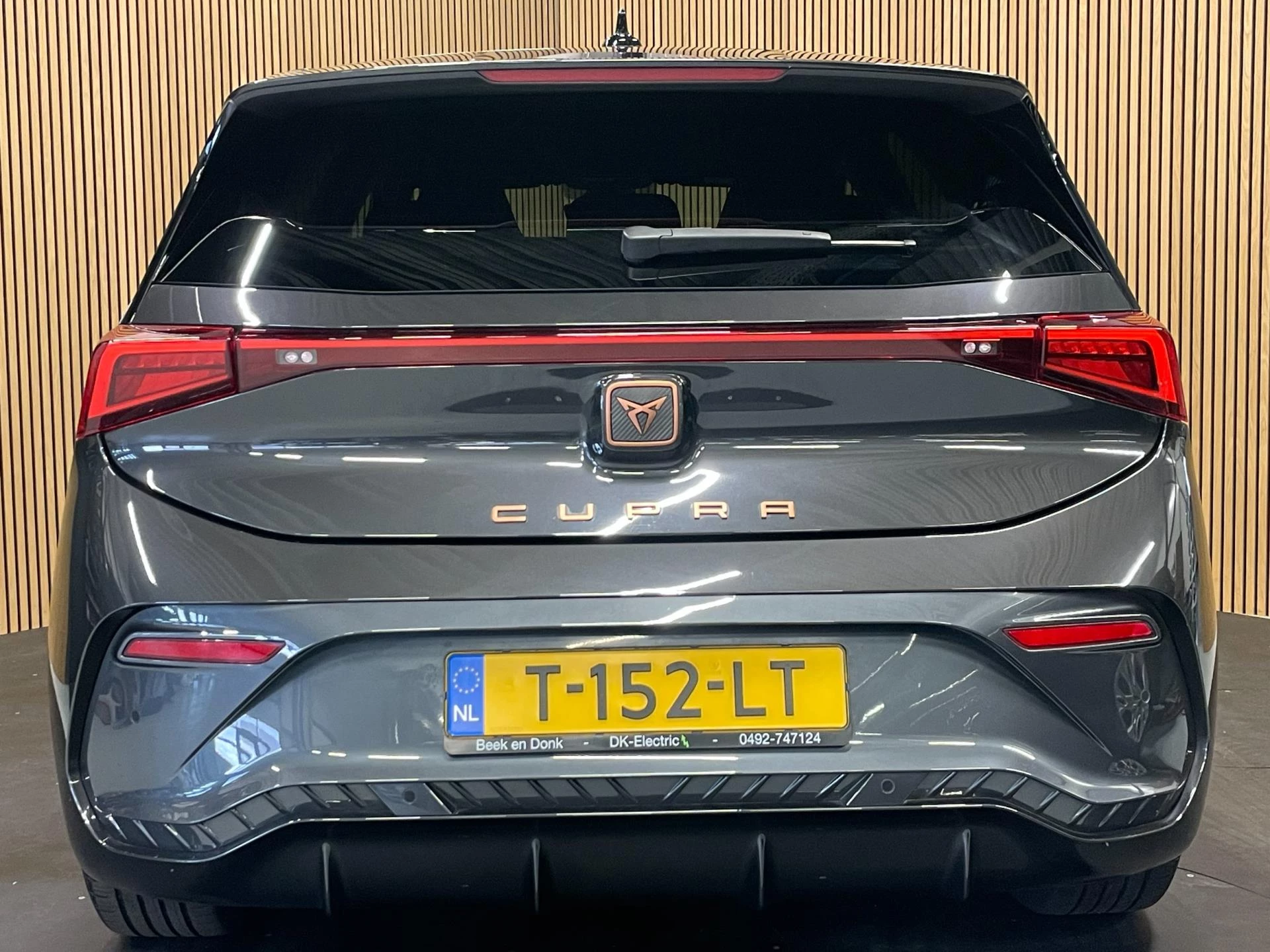 Hoofdafbeelding CUPRA Born