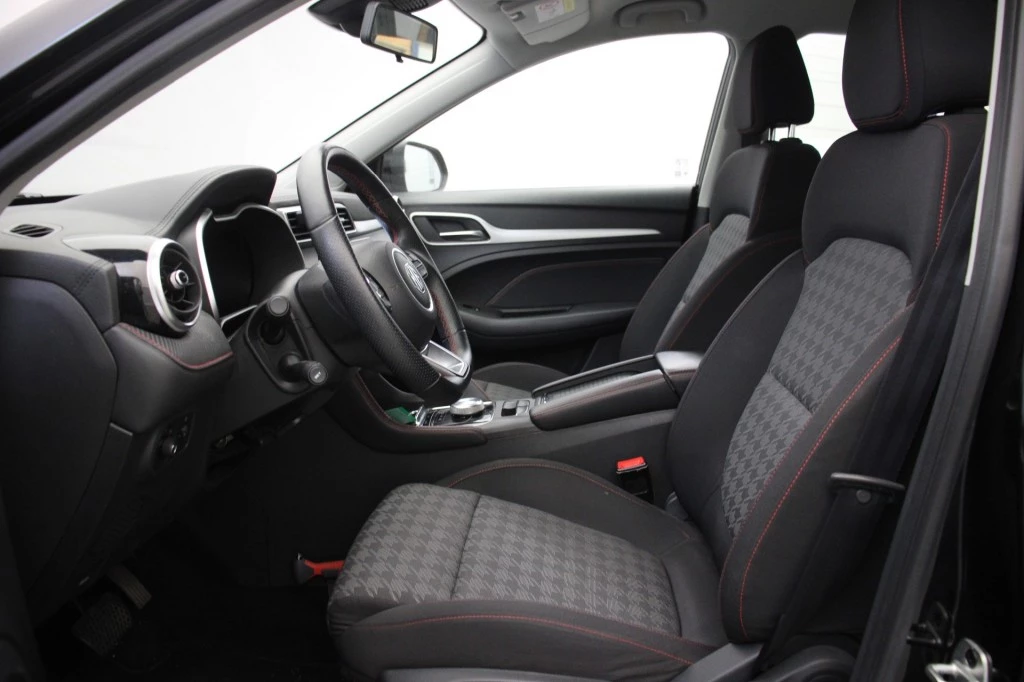 Hoofdafbeelding MG ZS