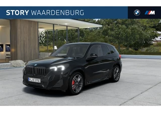 BMW X1 xDrive25e M Sport Automaat / Panoramadak / Trekhaak / Sportstoelen / M Adaptief onderstel / Achteruitrijcamera / Adaptieve LED / Comfort Access
