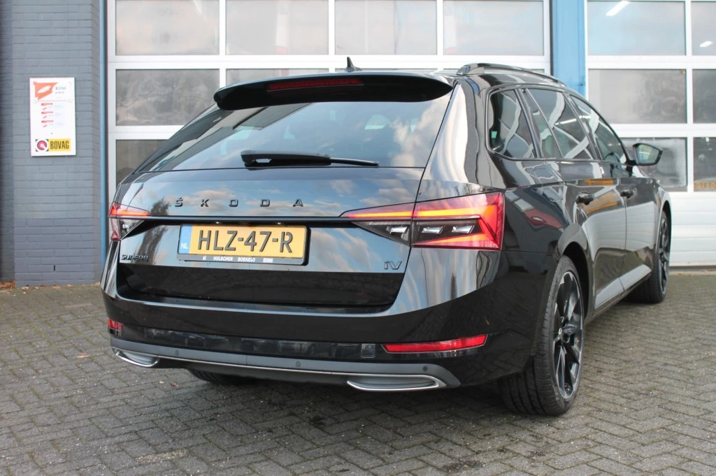 Hoofdafbeelding Škoda Superb