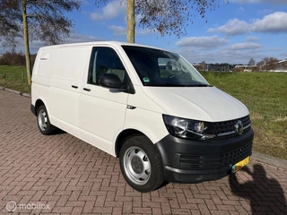 Hoofdafbeelding Volkswagen Transporter Volkswagen Transporter 2.0 TSI Benzine + Airco | Gesloten bestel