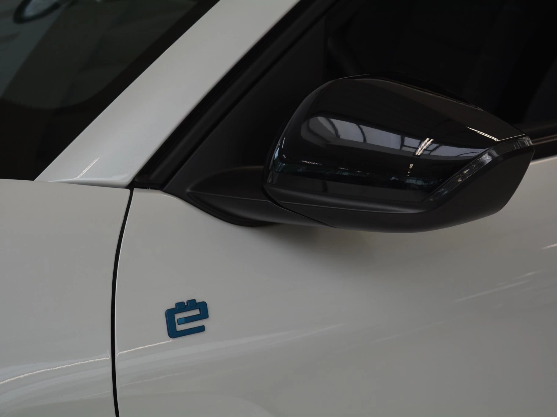Hoofdafbeelding Citroën ë-C4 X