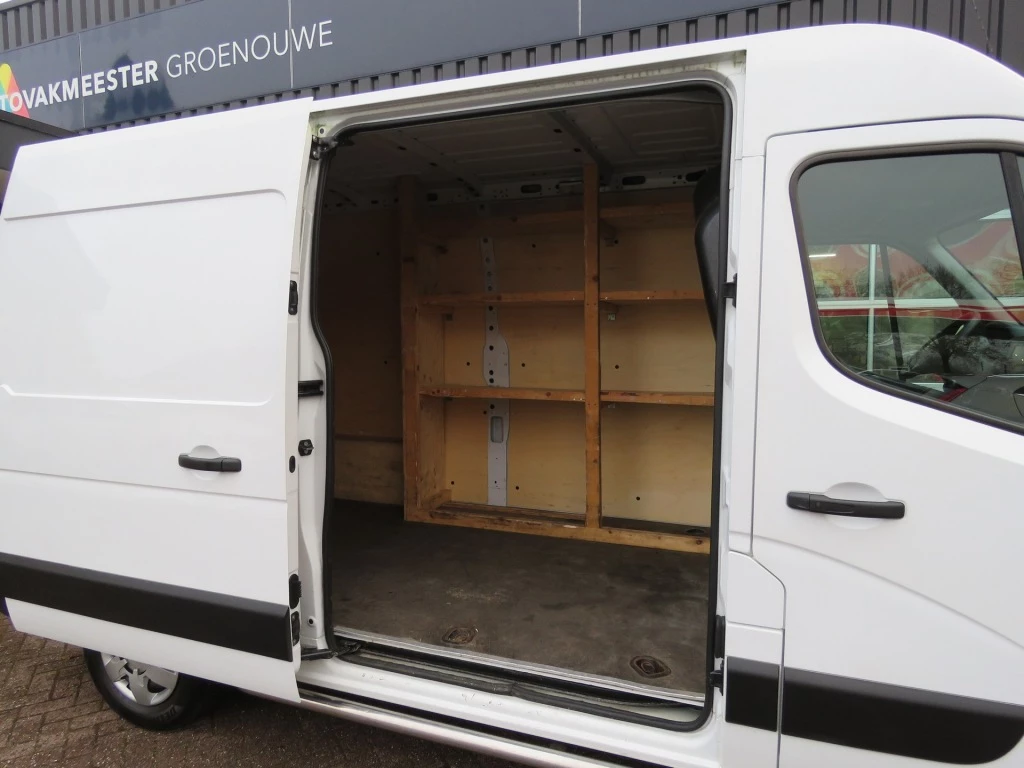 Hoofdafbeelding Nissan NV400