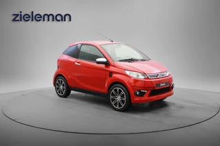 Hoofdafbeelding Aixam Coupé Aixam Coupé E-coupe Premium - 2020 - 9.830 Km - Camera, Leer
