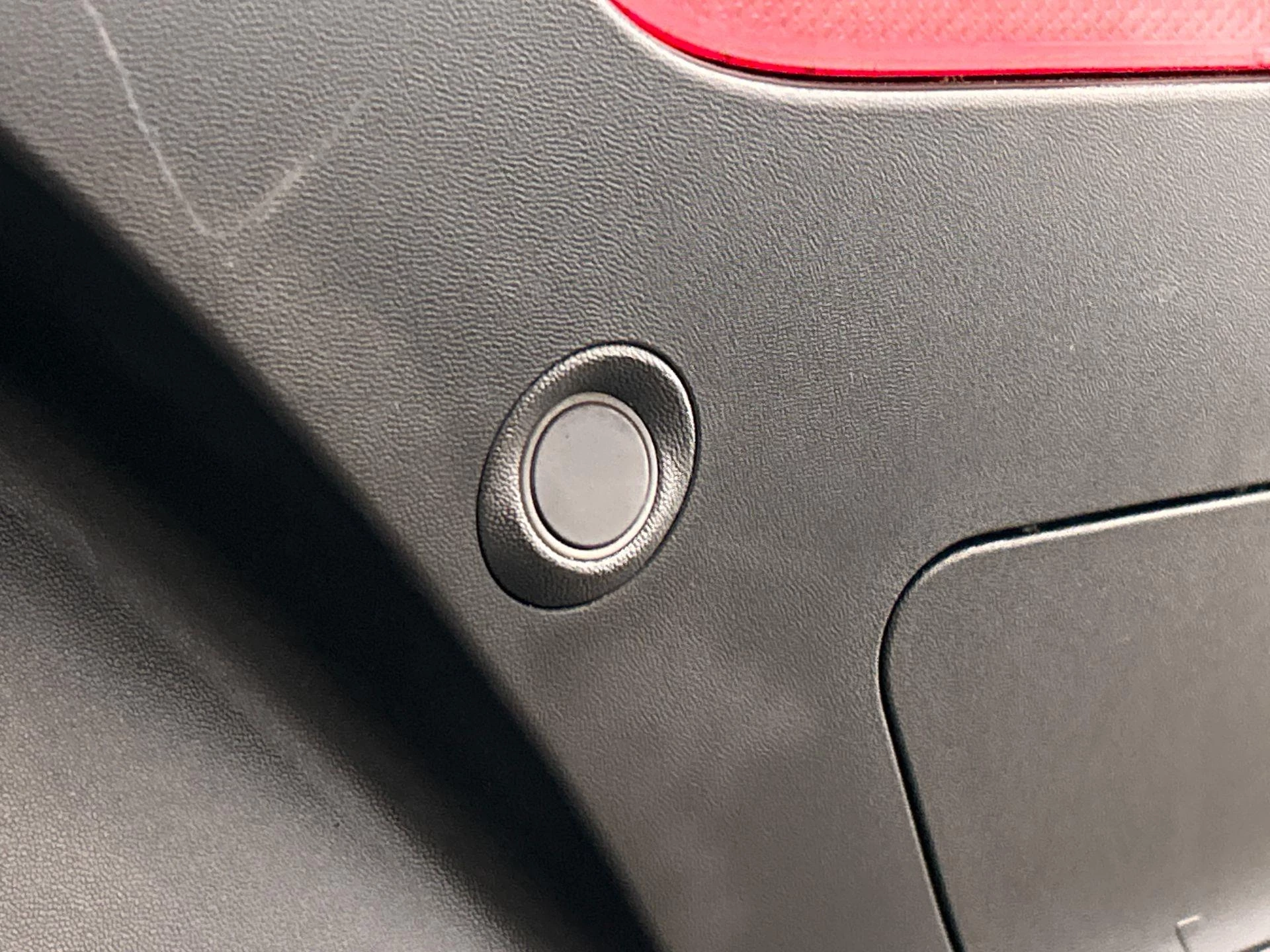 Hoofdafbeelding Mercedes-Benz EQC