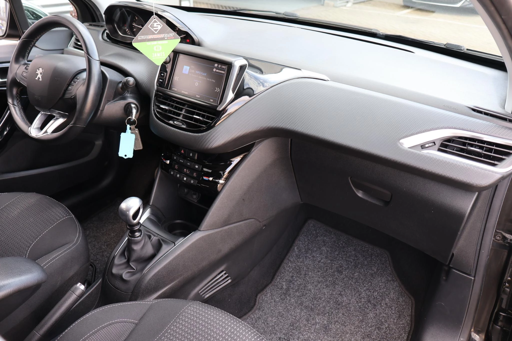 Hoofdafbeelding Peugeot 208