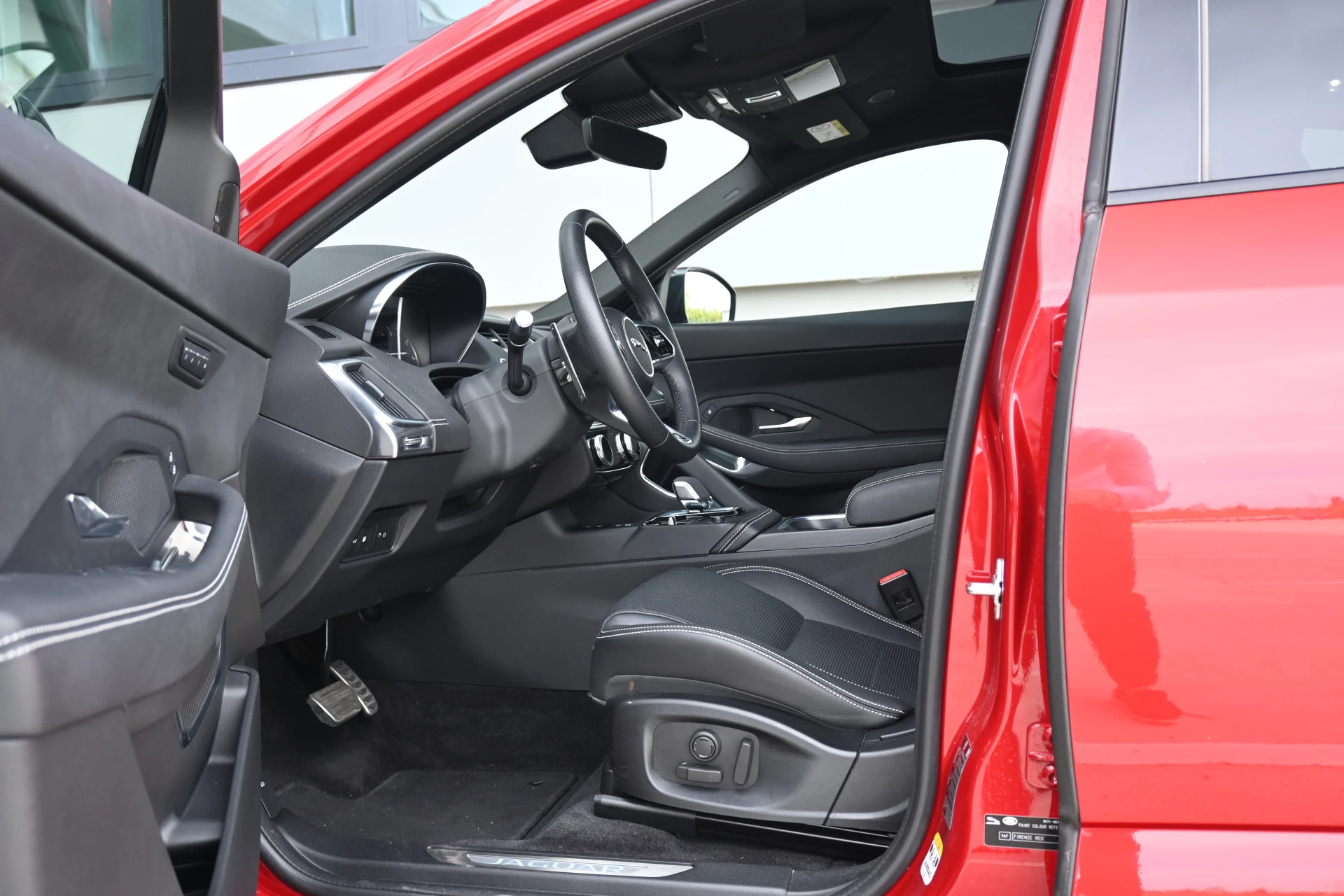 Hoofdafbeelding Jaguar E-PACE