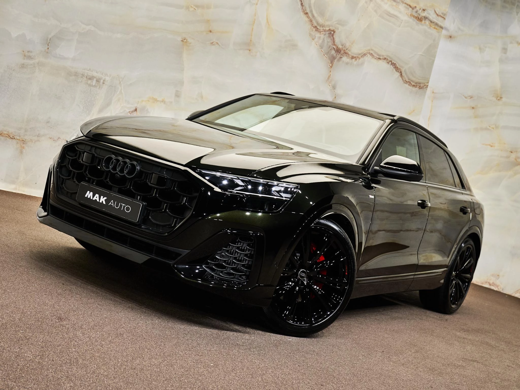 Hoofdafbeelding Audi Q8