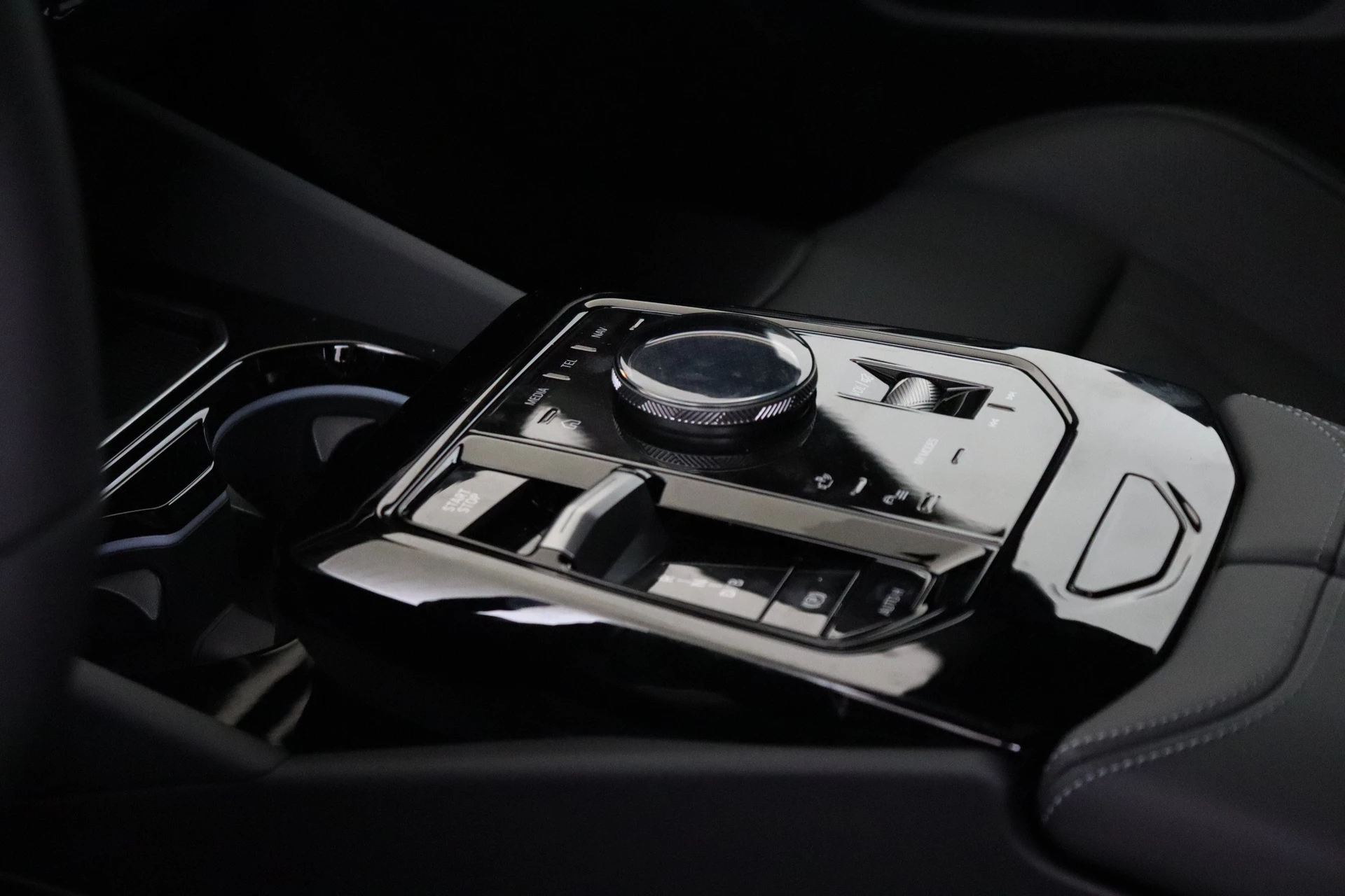 Hoofdafbeelding BMW i5