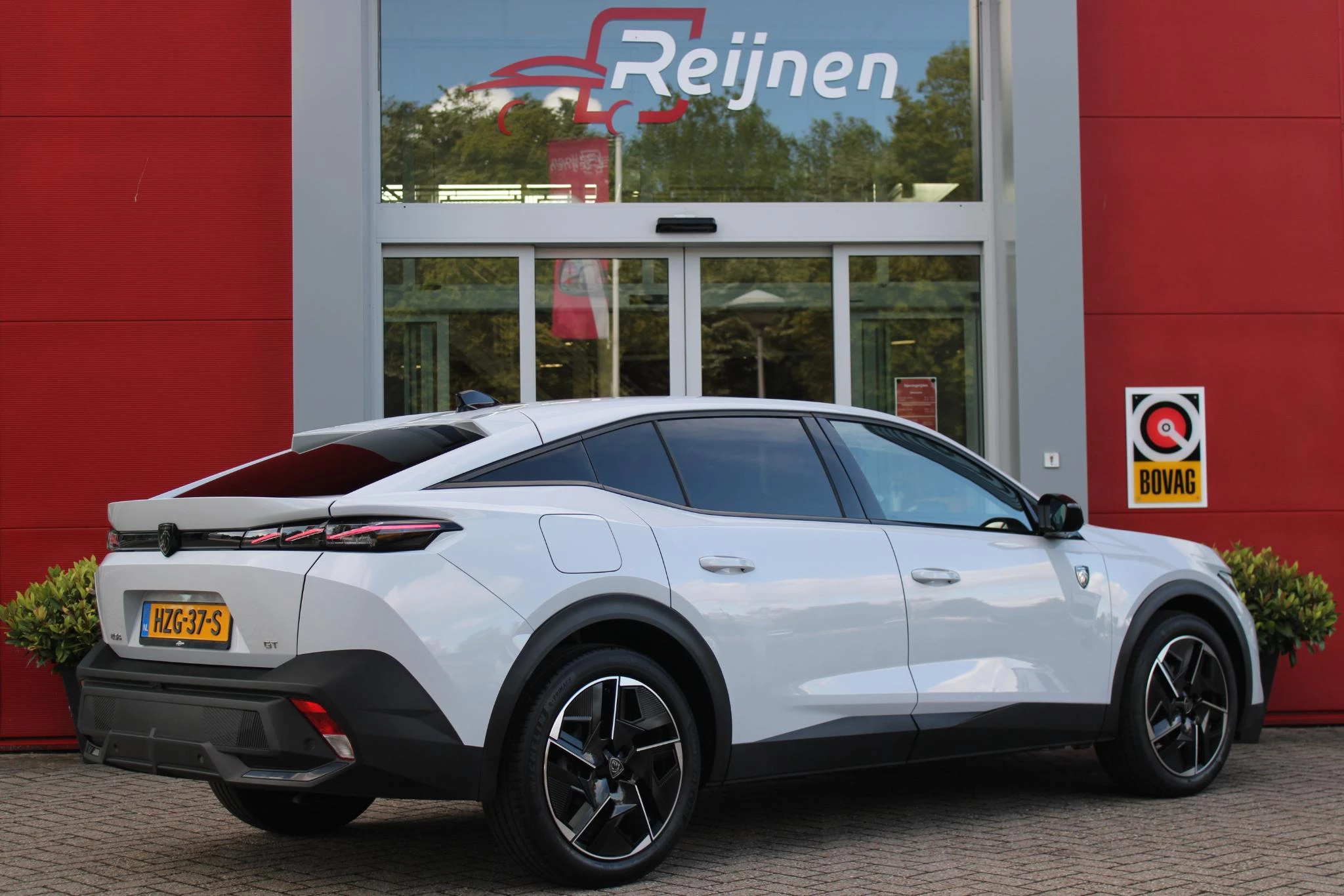 Hoofdafbeelding Peugeot 408