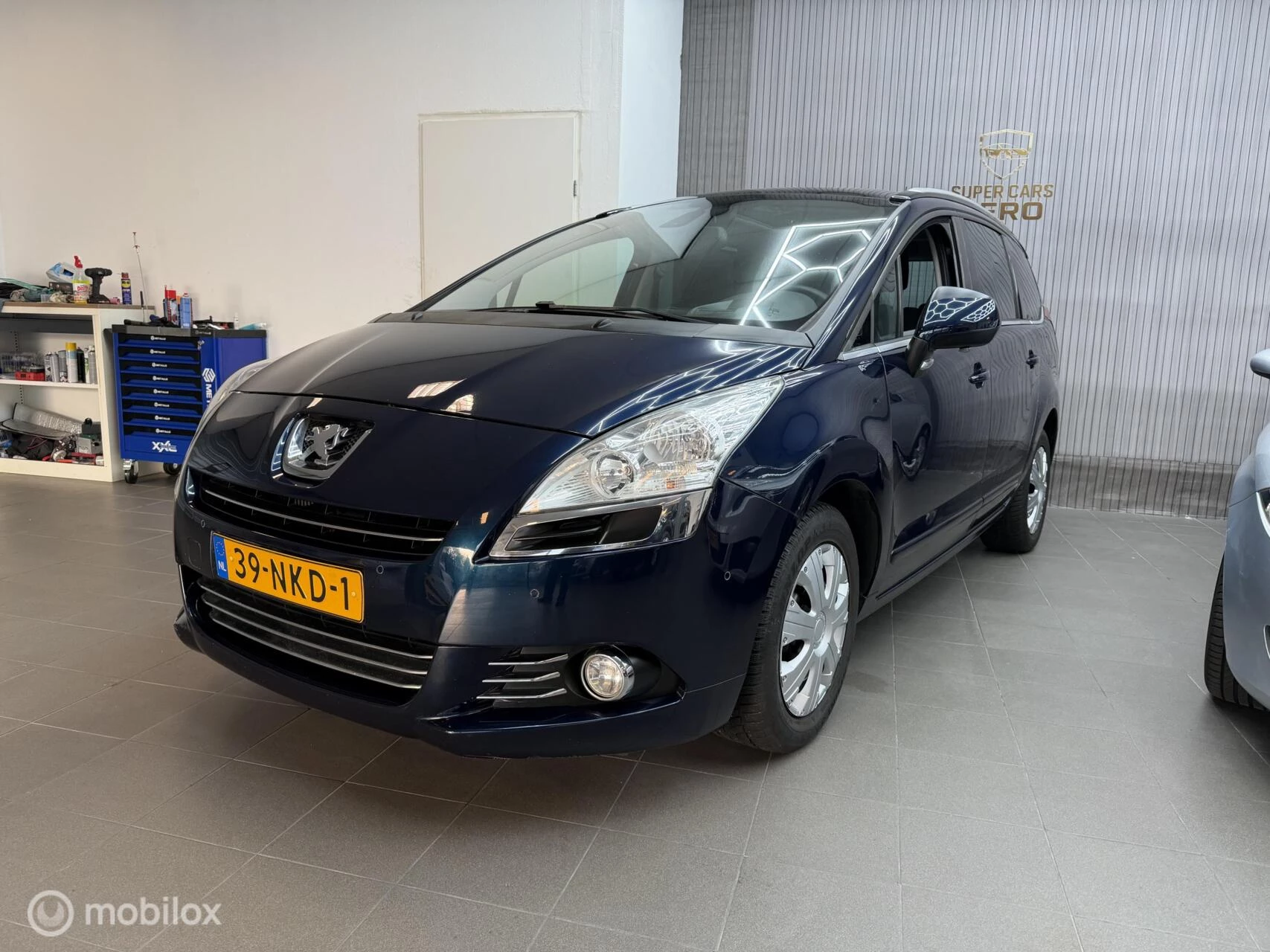 Hoofdafbeelding Peugeot 5008