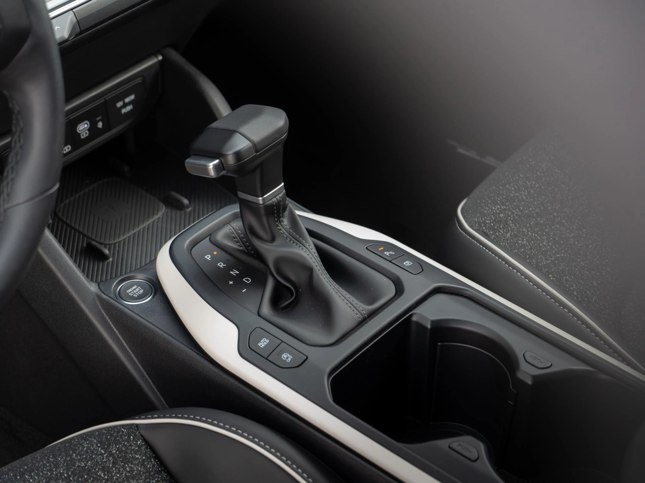 Hoofdafbeelding Kia K4