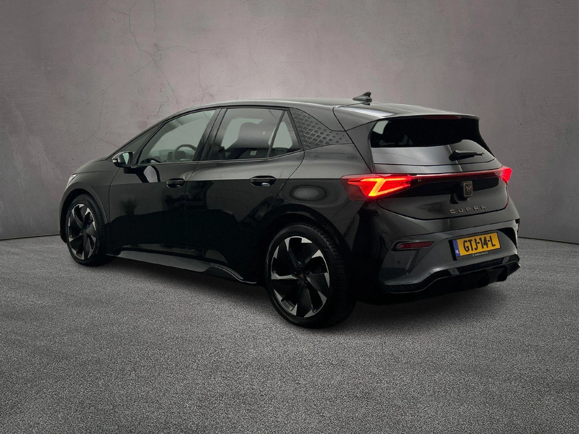 Hoofdafbeelding CUPRA Born