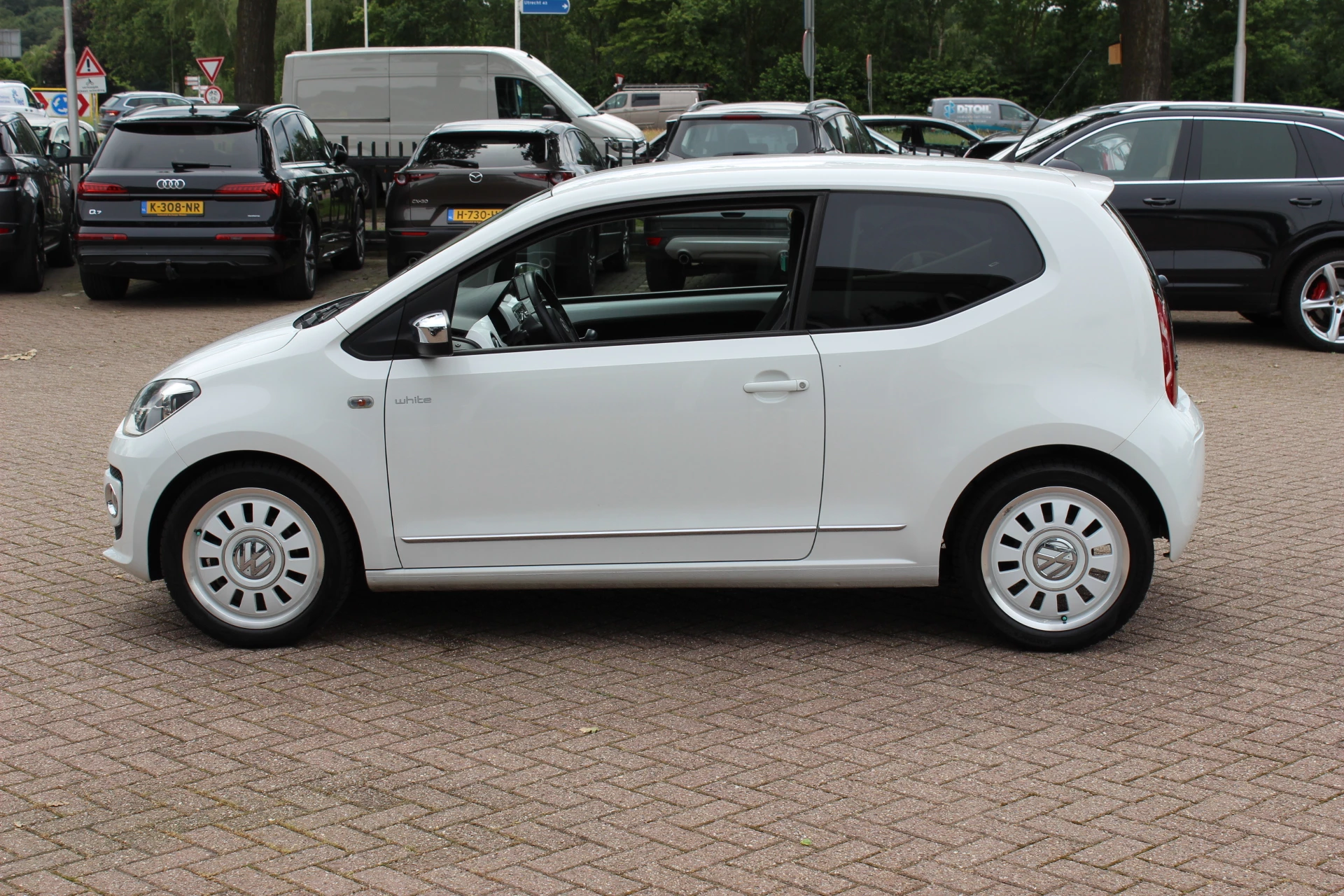 Hoofdafbeelding Volkswagen up!