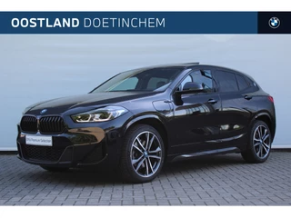 Hoofdafbeelding BMW X2 BMW X2 xDrive25e High Executive M Sport Automaat / Panoramadak / Sportstoelen / Achteruitrijcamera / Comfort Access / Active Cruise Control / Head-Up / Adaptieve LED