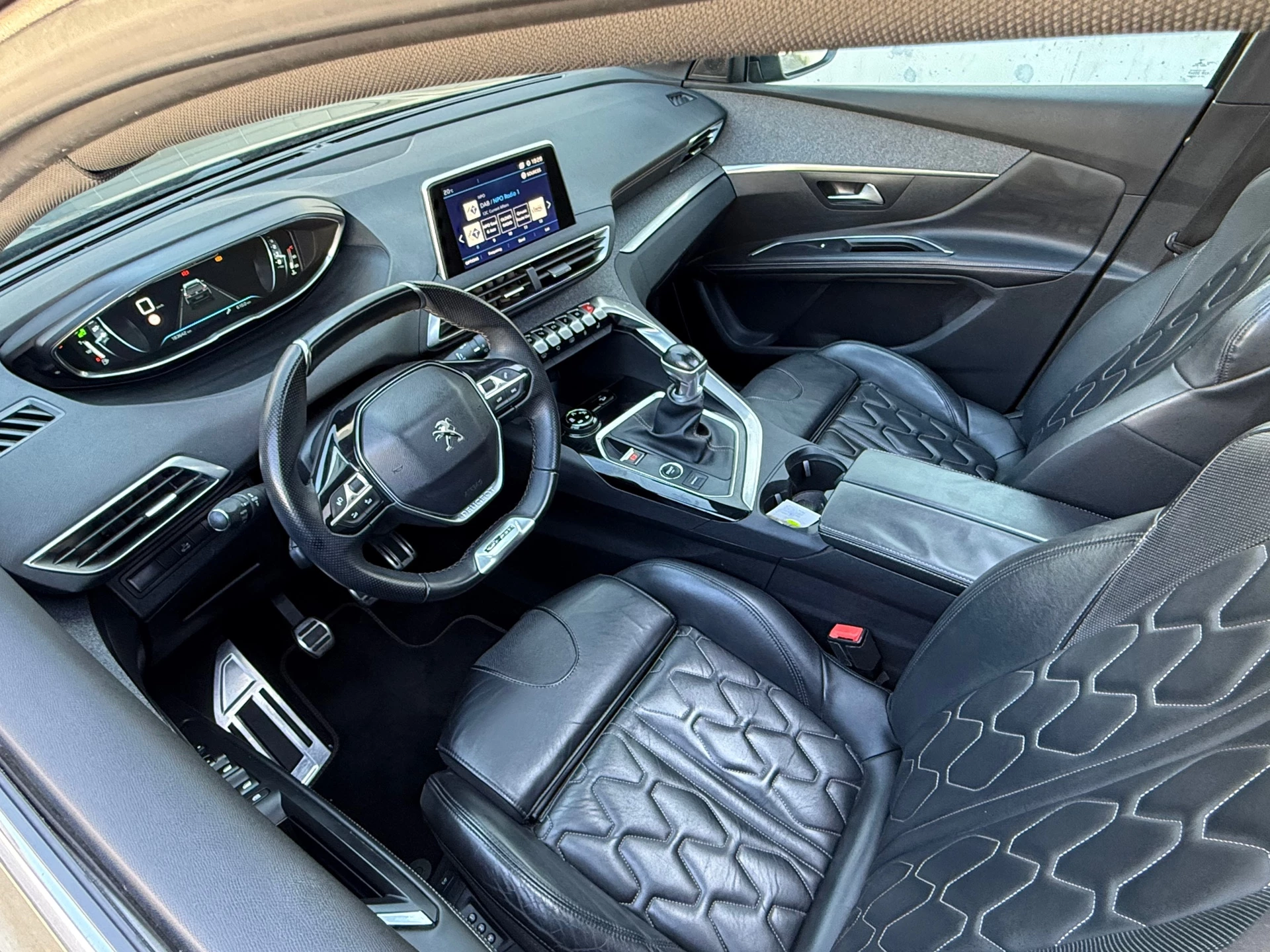 Hoofdafbeelding Peugeot 5008