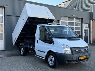 Ford Transit 330S 2.2 TDCI kipper Veegvuilkipper Airco Navigatie Telefoonverbinding Camera 3-Persoons Vuilniswagen Snipperwagen Bakwagen Pick-up Werkverlichting Euro 5